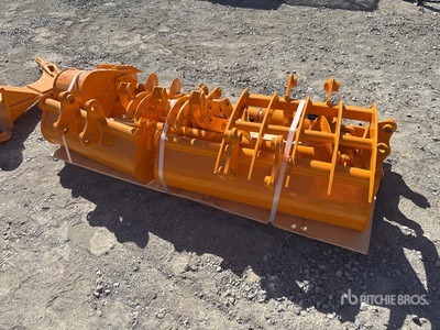 Quantity of (8) 2025 GIYI VCA-8 Mini Excavator Attachments - Fits Cat 301 (Unused)