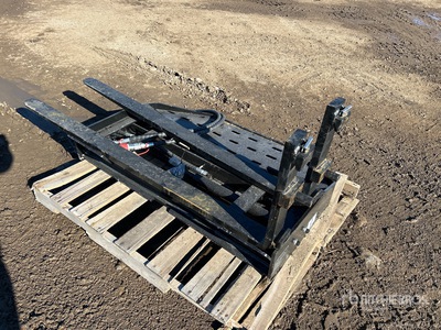 GIYI 60 in Skid Steer Forks (Unused)