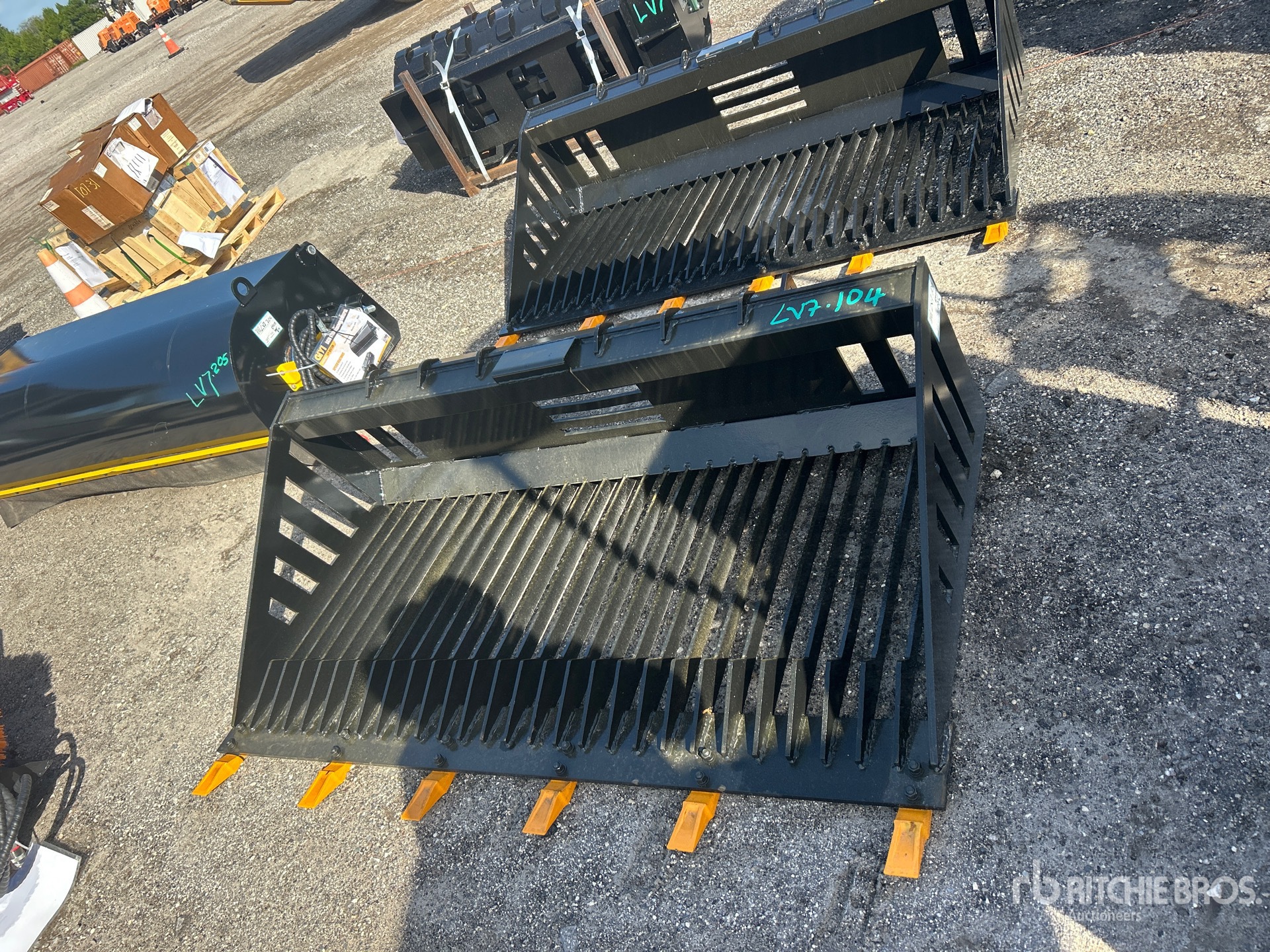 2025 GIYI GY-RB66 Rock bucket (Unused)