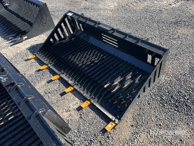 2025 GIYI GY-RB66 66 in Rock Skid Steer Bucket (Unused)