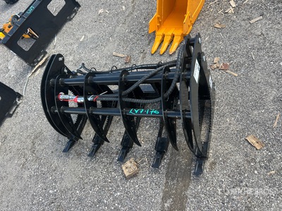 2025 GIYI GY-MCLG60 Skid Steer Grapple (Unused)