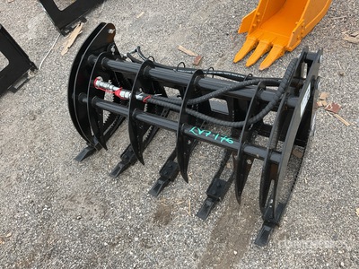 2025 GIYI GY-MCLG60 42 in Log Mini Skid Steer Grapple (Unused)