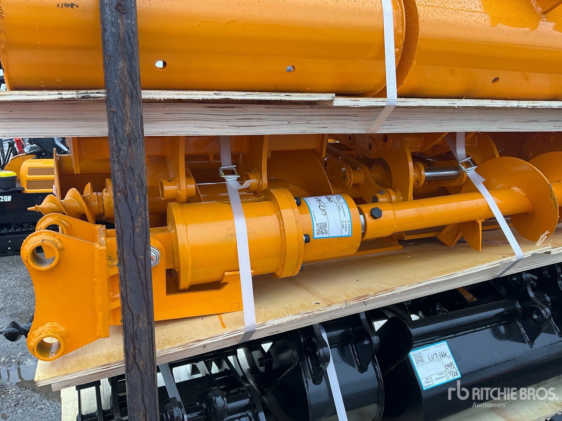 Quantity of (8) 2025 GIYI Mini Excavator Attachment (Unused)