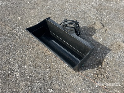 2025 GIYI GY-D3T 32 in Tilting Excavator Bucket (Unused)