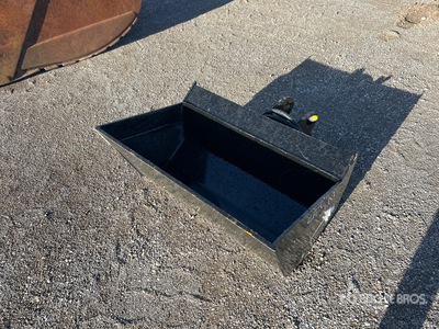 2025 GIYI GY-D5T 36 in Tilting Excavator Bucket (Unused)