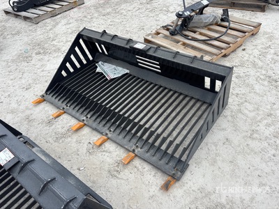 2025 GIYI GY-RB66 66 in Skeleton Skid Steer Bucket (Unused)