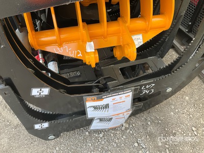 2025 GIYI GYCLG72C Skid Steer Grapple (Unused)