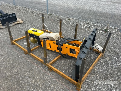 2025 GIYI GY-D680 Skid Steer Post Driver (Unused)