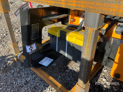 2025 GIYI GY-D680 Skid Steer Post Driver (Unused)