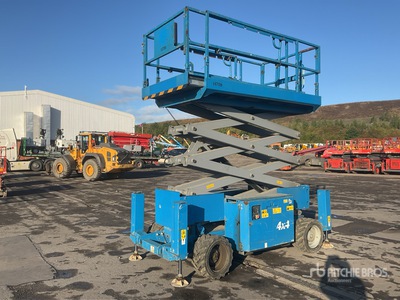 2014 Genie GS-3369RT 4x4 Diesel منصة رفع متحركة