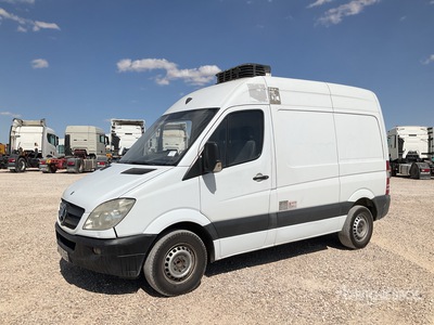 2010 Mercedes-Benz 310 CDI 4x2 Van Camiones