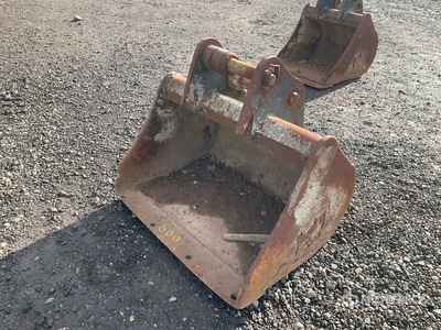 Quantity of Rhinox 600 mm Digging Excavator Bucket