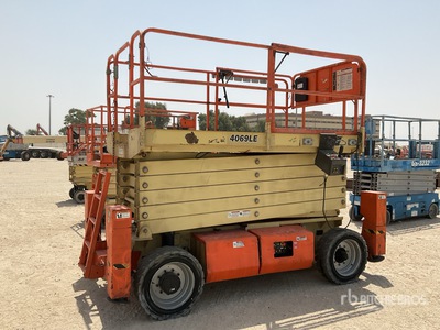 2014 JLG 4069LE Electric Scissor Lift
