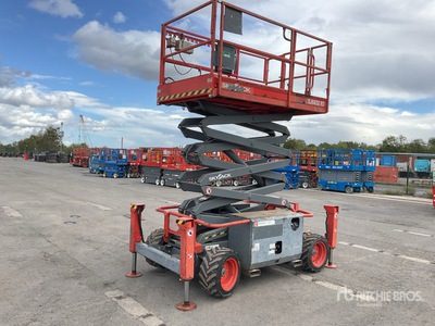 2015 Skyjack SJ6832RT Electric Schaarlift