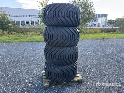 Quantity of (4) 550/45-22.5 16PR Ruedas