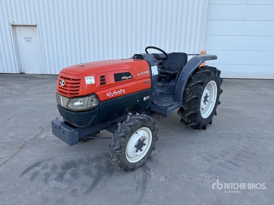 Kubota KL280 4WD Tracteur Utilitaire Utility Tractor