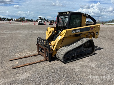 2007 John Deere CT332 Compact Track Loader