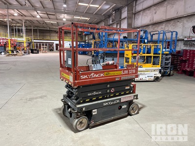 2017 Skyjack SJ III 3219 Electric Scissor Lift