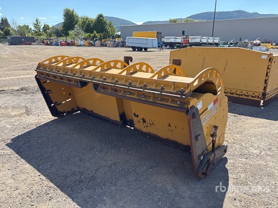 grattex Hydraulic 8 ft - 16 ft Extendable - Fits Wheel Loader