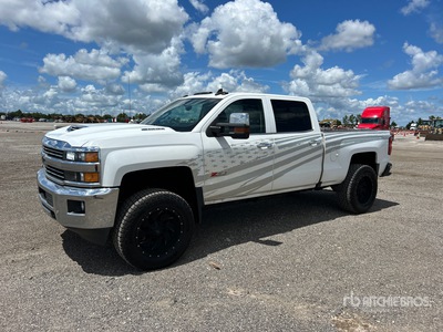 2019 Chevrolet Silverado 2500HD Z71 4x4 Crew Cab Pickup
