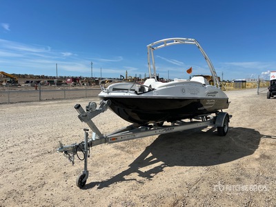 North49 16 ft Bateau Bowrider