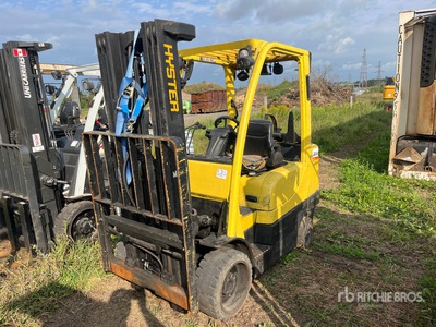 Hyster 6700 lb Cushion Tire Carrelli Elevatori