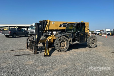 Cat TL1055C Ładowarka teleskopowa