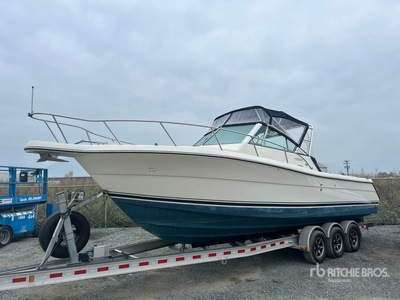 2001 Pursuit 2860 Denali 28 ft Cuddy Cabin Boat