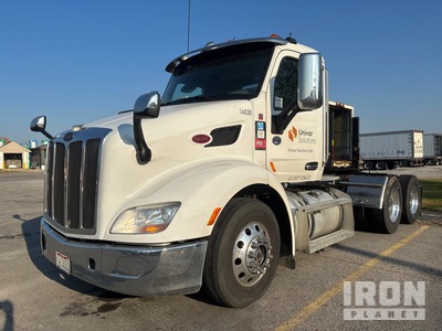2016 Peterbilt 579 6x4 T/A Day Cab Truck Tractor