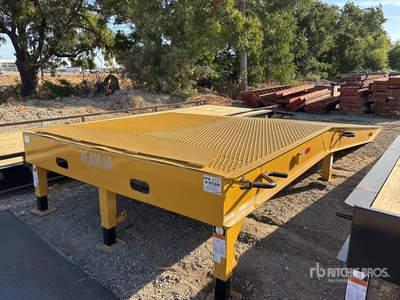 20 ft x 8 ft 4 in Steel Floor Ramp Divers - Industriel (Unused)