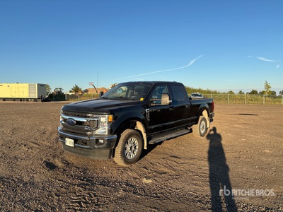 2020 Ford F-350 XLT 4x4 Crew Cab Pickup