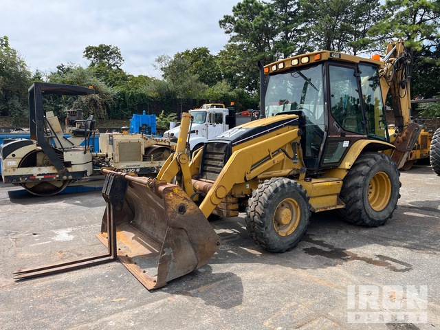 RETROEXCAVADORA 2004 CATERPILLAR 420D