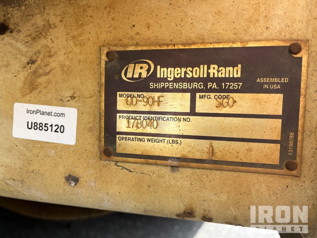 COMPACTADOR 2004 INGERSOLL RAND DD90HF