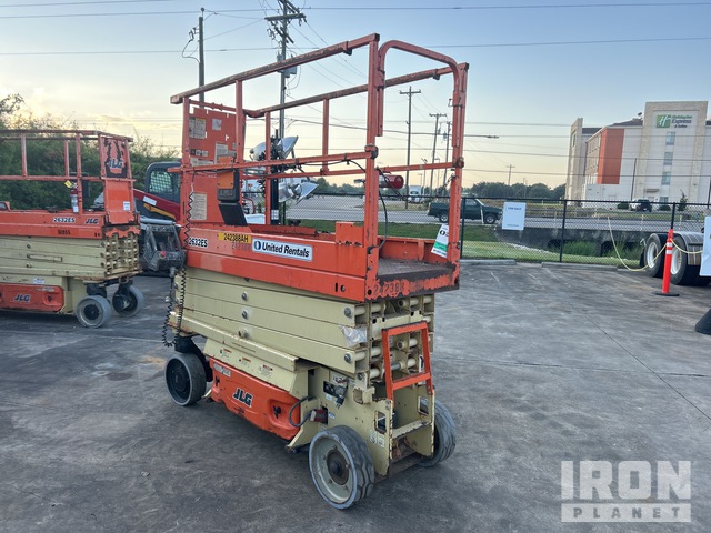 ELEVADOR TIJERA 2020 JLG 2632ES