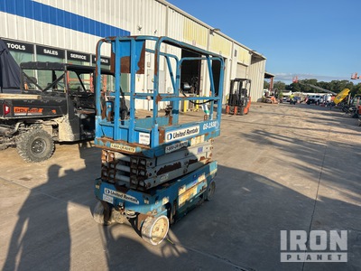 2017 Genie GS-1930 Electric Scissor Lift (Inoperable)