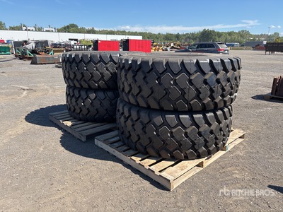 Quantity of (4) HILO 23.5R25 Opony (Unused)