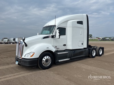 2019 Kenworth T680 6x4 T/A Sleeper Truck Tractor