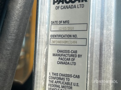 2011 Peterbilt 337 Camion pelleteuse sous vide