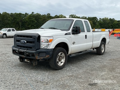 2013 Ford F-250 XL 4x4 Extended Cab Pickup