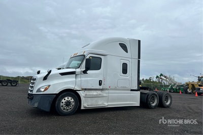 2019 Freightliner Cascadia 126 6x4 T/A Sleeper Truck Tractor
