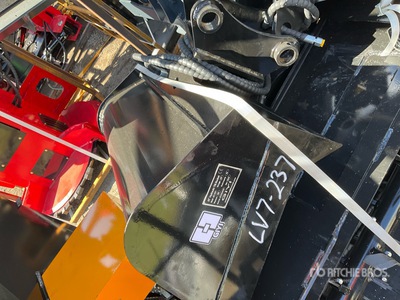 2025 GIYI GY-D5T Tilting Benna per escavatore (Unused)