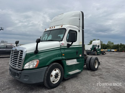 2016 Freightliner Cascadia 125 4x2 S/A Day Cab Truck Tractor
