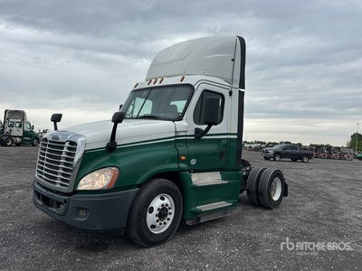 2016 Freightliner Cascadia 125 4x2 Day Cab Truck Tractor