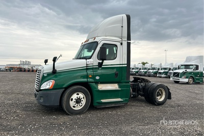 2017 Freightliner Cascadia 125 4x2 S/A Day Cab Truck Tractor