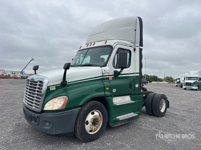 2016 Freightliner Cascadia 125 4x2 Day Cab Truck Tractor