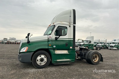 2017 Freightliner Cascadia 125 4x2 S/A Day Cab Truck Tractor