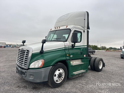 2017 Freightliner Cascadia 125 4x2 トラックトラクター（S/A）