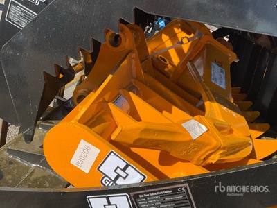 2025 GIYI Excavator Rake - Fits Cat 305 (Unused)