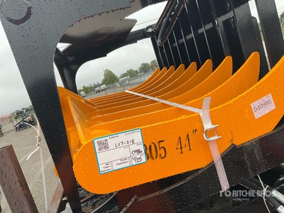2025 GIYI Excavator Rake - Fits Cat 305 (Unused)