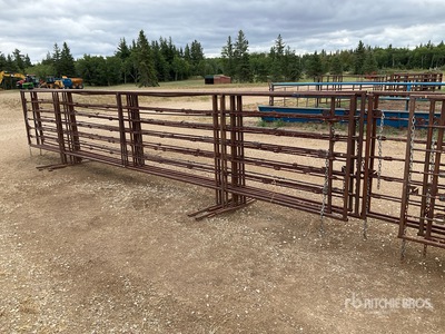 Quantity of (5) 1.25 in x 24 ft Freestanding Livestock Panel